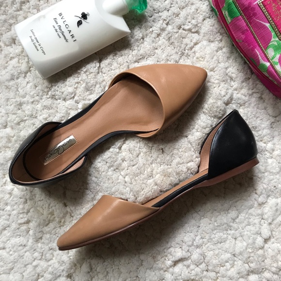 Halogen Shoes - HALOGEN: Leather Black/Tan Pointed Toe Flats